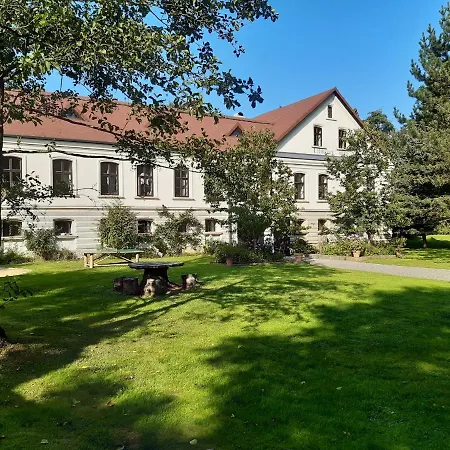 Hotel Lidmiluv Mlyn Sadek